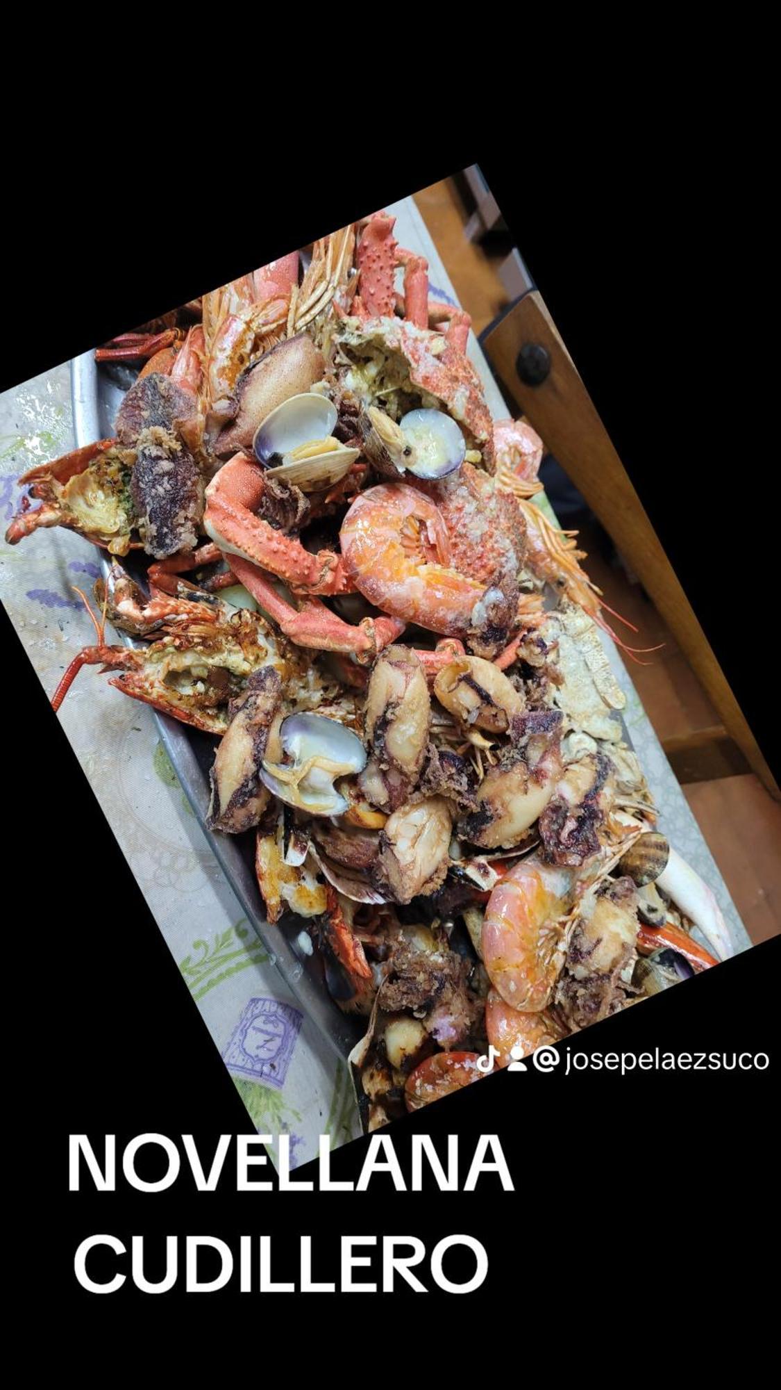 Hotel Restaurante El Fornon Novellana Bagian luar foto
