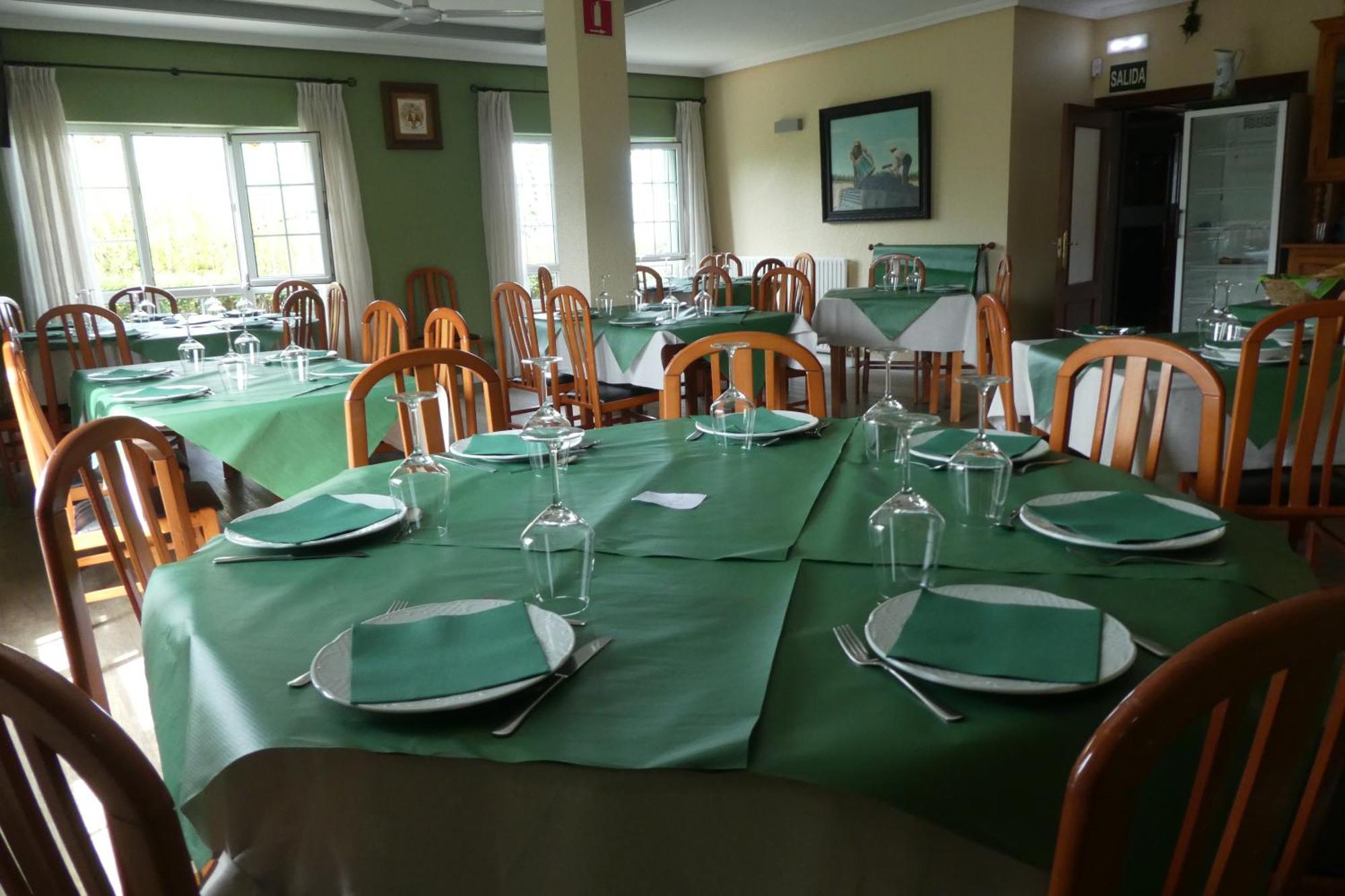 Hotel Restaurante El Fornon Novellana Bagian luar foto